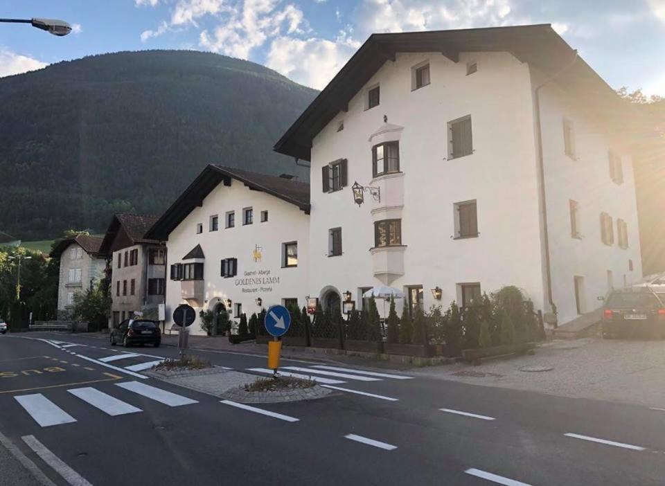 Hotel Gasthof Goldenes Lamm Vahrn Zewnętrze zdjęcie